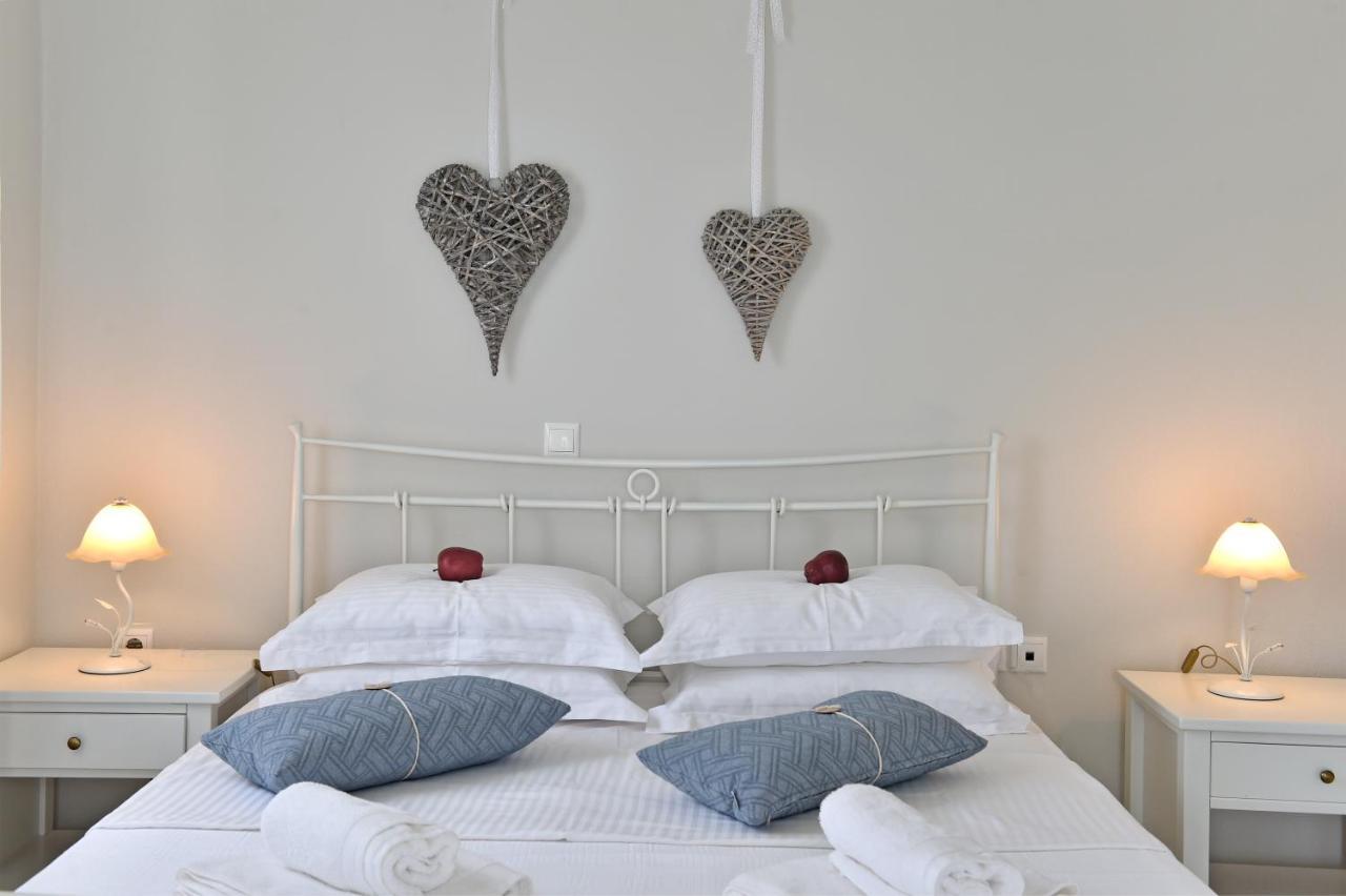 Tonia Apartments Paros Chrisi Akti  Zewnętrze zdjęcie