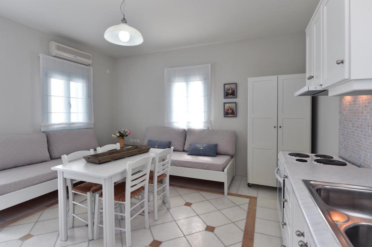 Tonia Apartments Paros Chrisi Akti  Zewnętrze zdjęcie